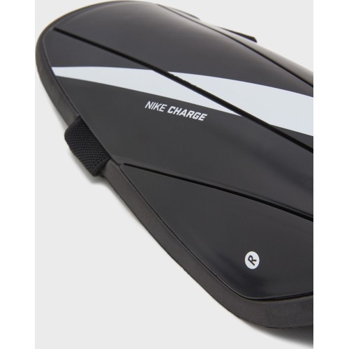 Щитки Nike Chrg Grd, чёрные SP2164 010