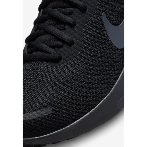 Мужская обувь Nike Revolution 7 черная FB2207 005