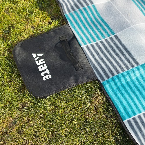 Picnic Fleece Blanket Yate, with PEVA foil - 200x200 cm