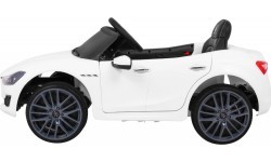 Maserati Ghibli elektromobilis, baltas