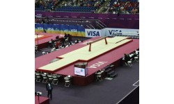 SET OF LANDING MATS FOR COMPETITION BEAM - 52 m²