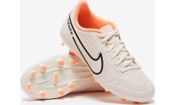 Nike Junior Football Boots Jr Legend 9 Club FG/MG White DA1331 002
