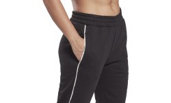 Спортивный костюм женский Reebok Piping Pack черный HB2338