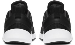 Обувь Nike Wmns Legend Essential Black CD0212 001