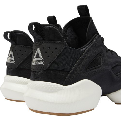 Женские кроссовки Reebok Sole Fury Adapt Black