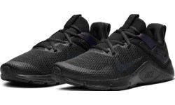 Женские кроссовки Nike Wmns Legend Essential Black CD0212 004