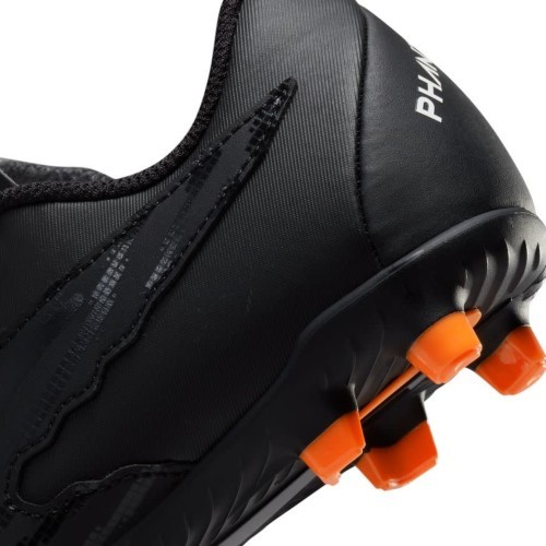 Детские футбольные бутсы Nike Jr Phantom GX Club FG/MG Black DD9564 010