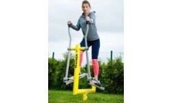 Lauko elipsinis treniruoklis R11