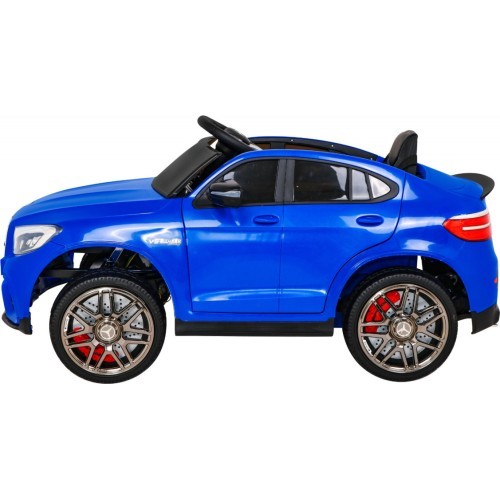 Vehicle Mercedes Benz GLC63S Blue
