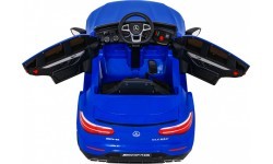 Vehicle Mercedes Benz GLC63S Blue