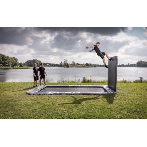 Batuto siena AeroWall BERG 2x2, juoda/pilka