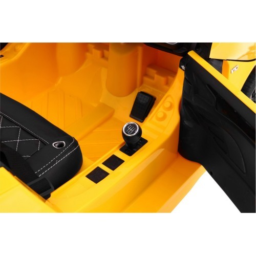 Vehicle AUDI R8 Spyder RS EVA 2 4 G Yellow