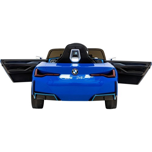 Elektromobilis BMW I4 mėlynas