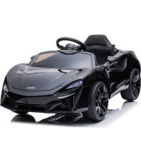 Электромобиль McLaren Artura, чёрный