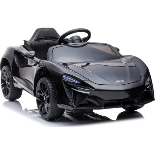 Электромобиль McLaren Artura, чёрный