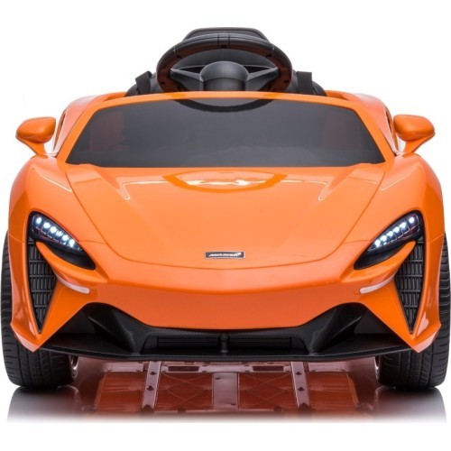 Электромобиль McLaren Artura оранжевый