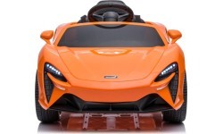 McLaren Artura elektromobilis, oranžinis