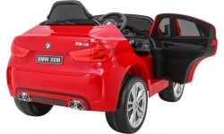 Elektromobilis BMW X6M raudonas