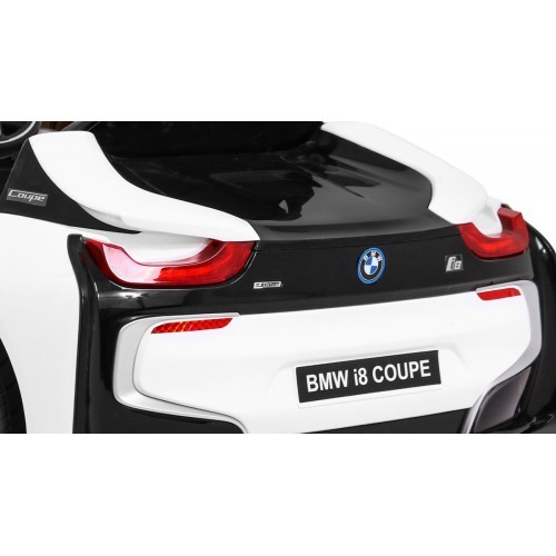 VEHICLE BMW I8 LIFT White