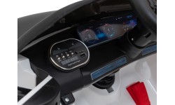 Mercedes Benz AMG EQA vaikiškas elektromobilis, baltas