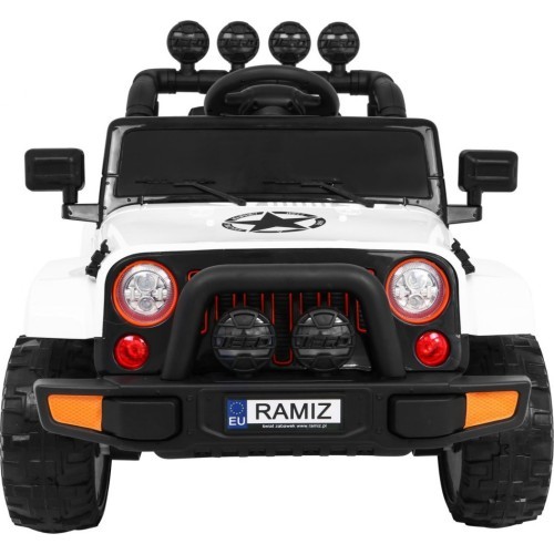 Full Time off-road vehicle 4WD White