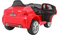 Vehicle BMW X6M Red