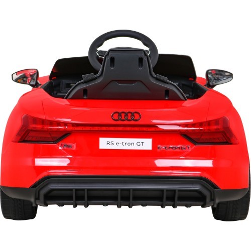 Elektromobilis Audi RS E-Tron GT, raudonas