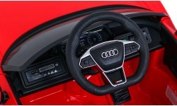 Elektromobilis Audi RS E-Tron GT, raudonas
