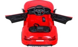 Elektromobilis Audi RS E-Tron GT, raudonas