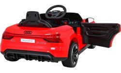 Elektromobilis Audi RS E-Tron GT, raudonas