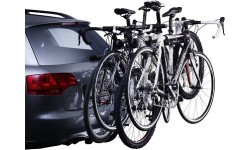 Крепление для 4 велосипедов на фаркоп Thule HangOn, откидное