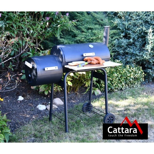 Charcoal Grill with Smokehouse Cattara Smokie