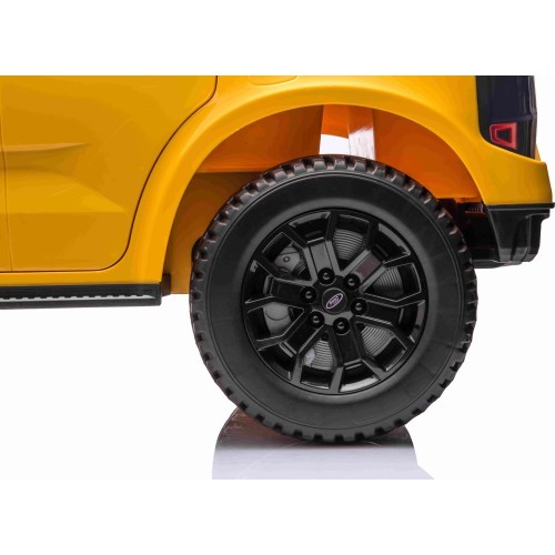 Ford Ranger LIFT vehicle Yellow