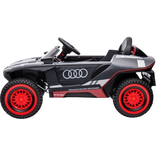 Электромобиль Audi RSQ E-TRON, серый
