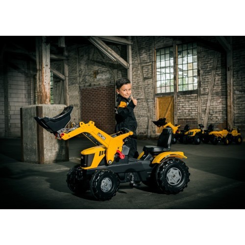 Minamas traktorius su kaušu RollyFarmtrac JCB 8250