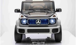 Elektromobilis Mercedes Benz EQG, sidabrinis