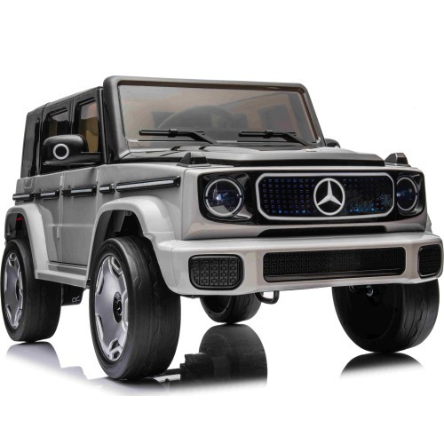 Электромобиль Mercedes Benz EQG, серебристый