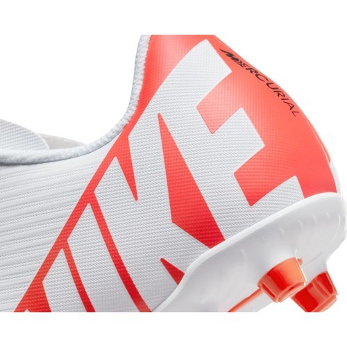 Nike Jr Vapor 15 Club FG/MG Football Boots for Teens White DJ5958 600