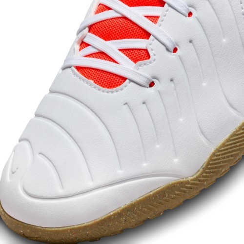Футбольные бутсы Nike Jr Legend 10 Club IC White Red DV4343 100