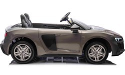 Электромобиль Audi Spyder R8 LIFT, серый