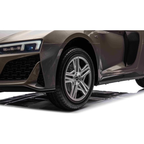 Audi Spyder R8 LIFT vehicle Grey