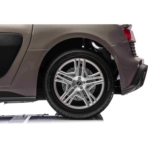Электромобиль Audi Spyder R8 LIFT, серый