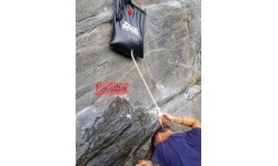 Origin Outdoors susukamas saulės dušas, 10 l