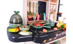Детская кухня KitchenEtte с проточной водой, 65 предметов