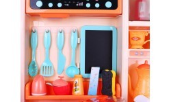 Детская кухня KitchenEtte с краном и водой, 65 предметов