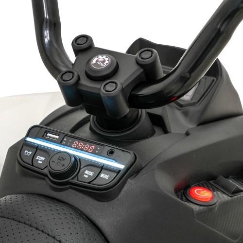 Keturratis Maverick ATV baltas