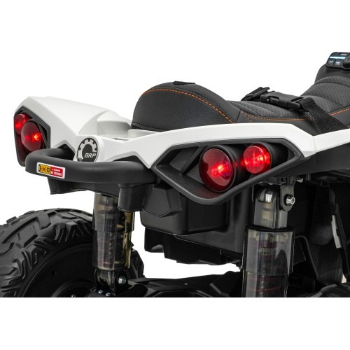 Keturratis Maverick ATV baltas