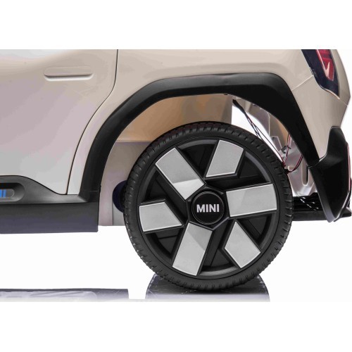 Электромобиль Mini Concept Aceman, белый