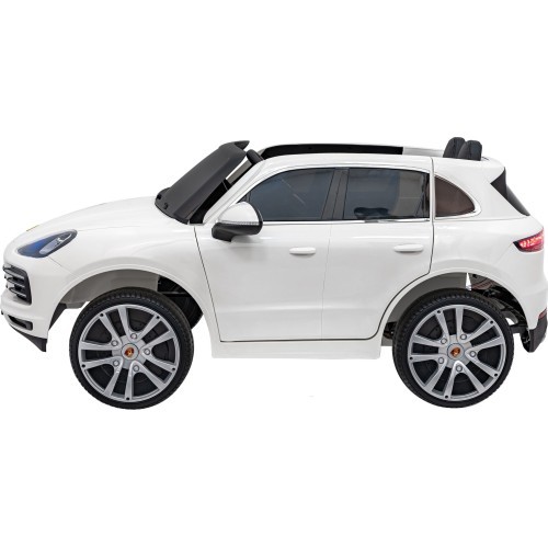 Электромобиль Porsche Cayenne S, белый