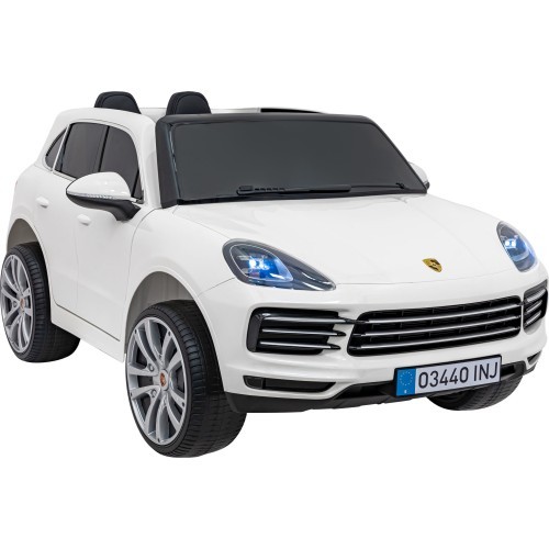 Porsche Cayenne S vehicle Painting White